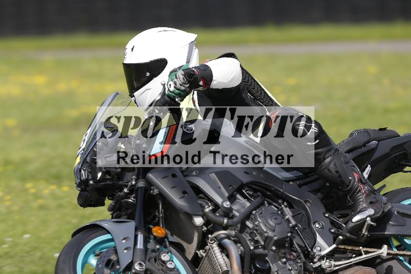 /53 16.09.2025 Track Day Domi Aegerter ADR/Gruppe gelb/83